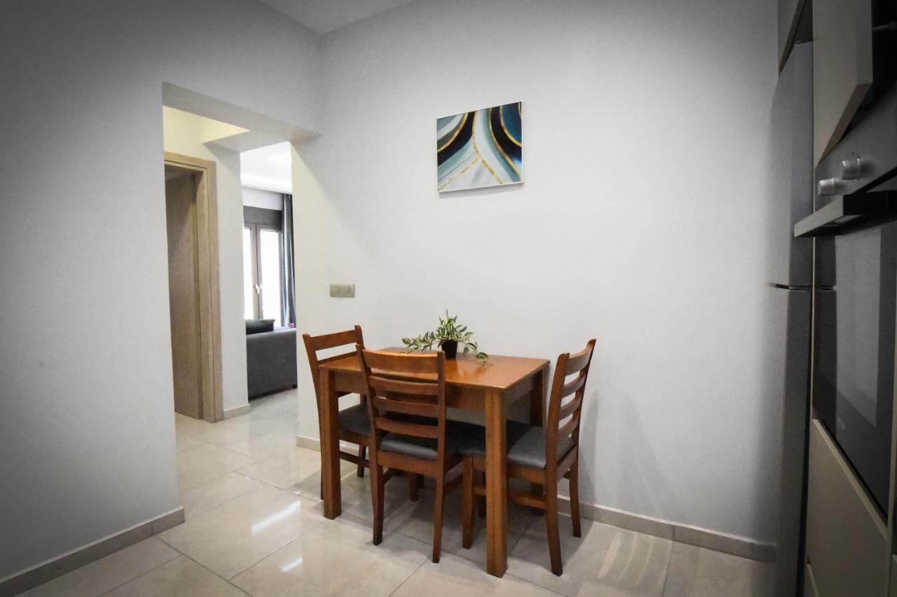 Nefeli Apartament *